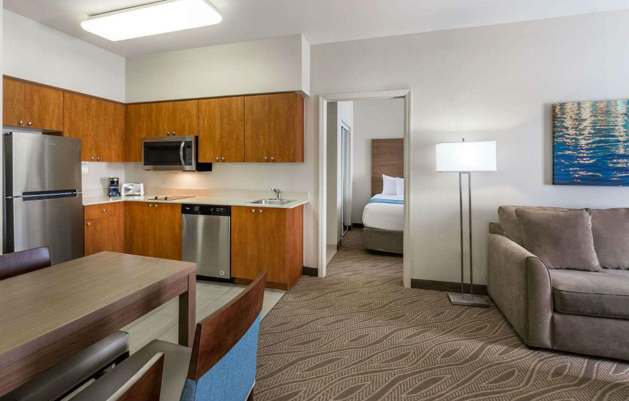 Hawthorn Extended Stay By Wyndham Naples Vineyards Exterior photo