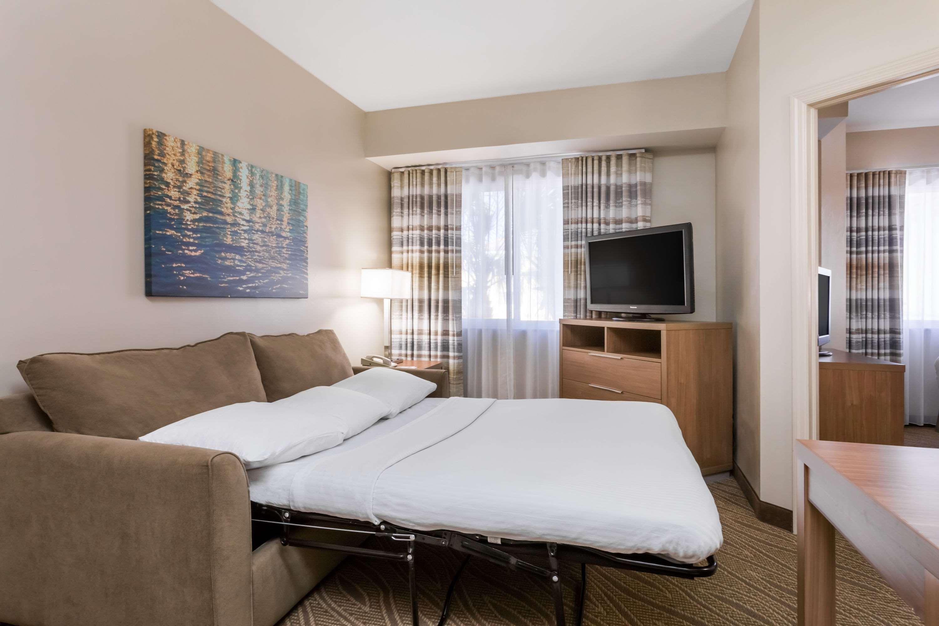 Hawthorn Extended Stay By Wyndham Naples Vineyards Exterior photo