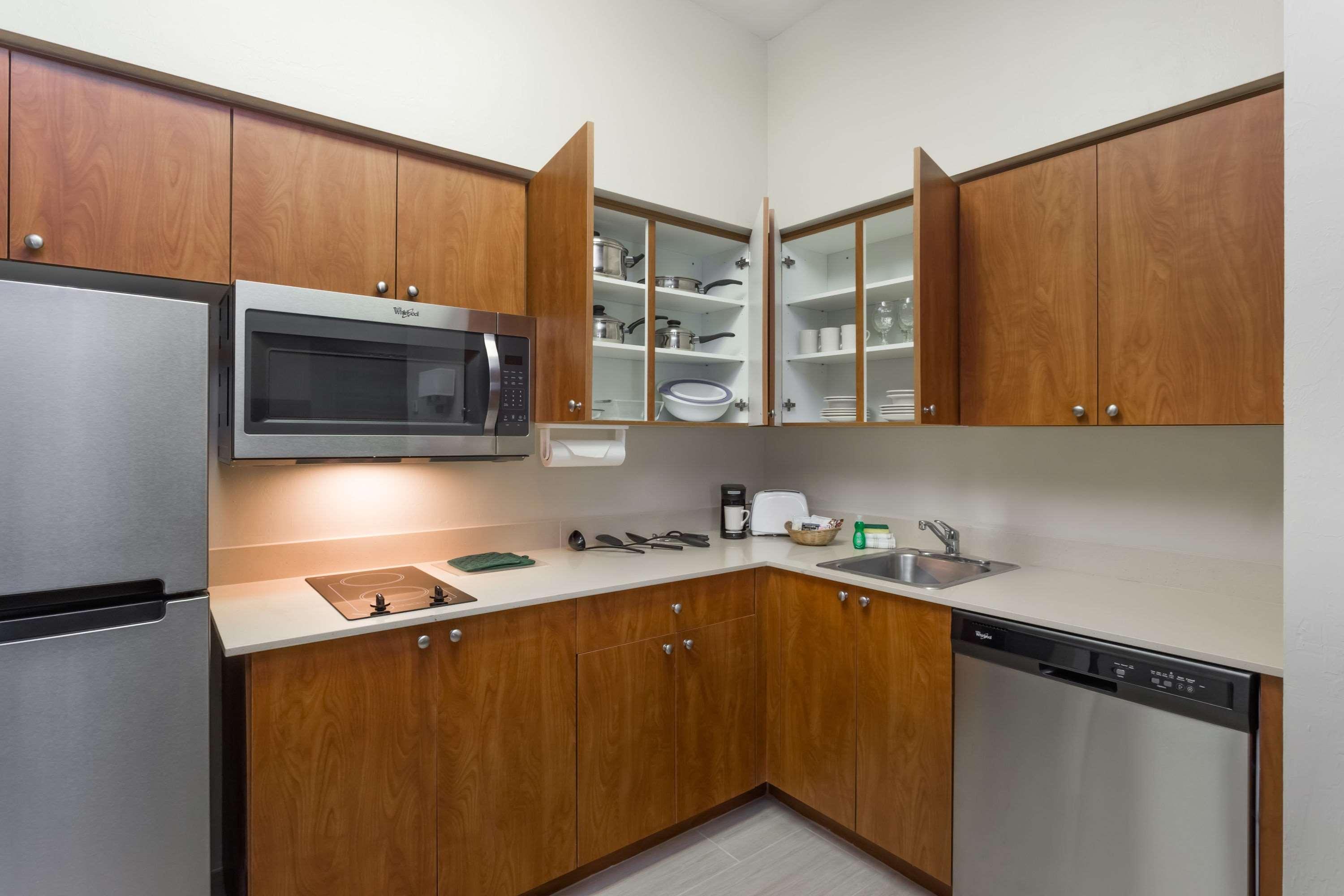 Hawthorn Extended Stay By Wyndham Naples Vineyards Exterior photo